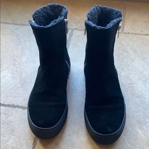 J Slide fur lined boots